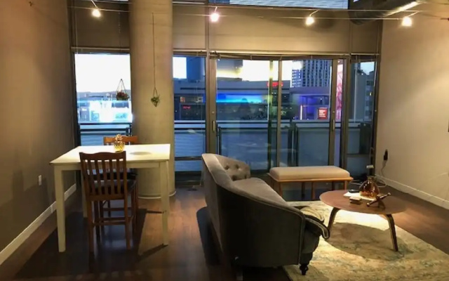 New Lyfe Finest Luxury Apartment
