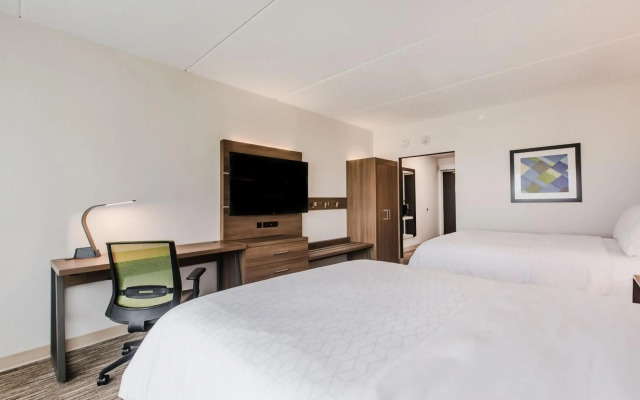 Holiday Inn Express & Suites Welland by IHG