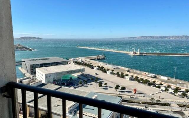 Appart Vue Mer le Panoramique Vieux-Port de Marseille