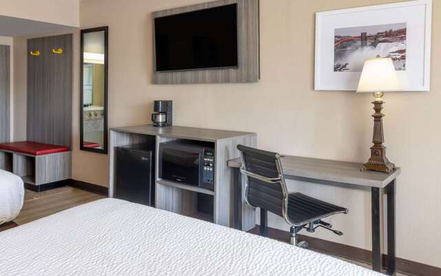 Ramada by Wyndham Rome / Verona