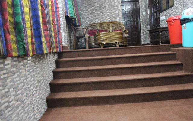 Hotel Kanishka