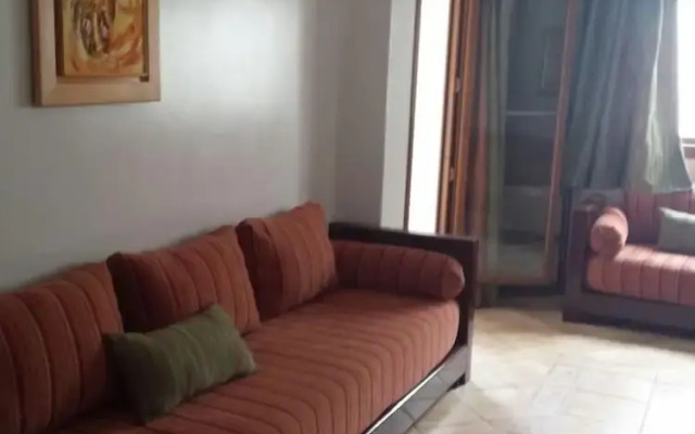 Bab Rouah 2 Bedroom Apartment