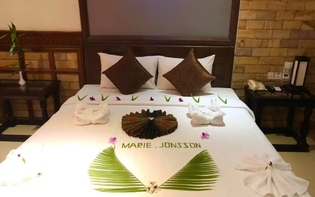 Kings Luxury Hotel