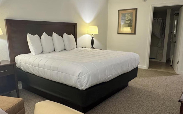 Eagles Nest Hotel