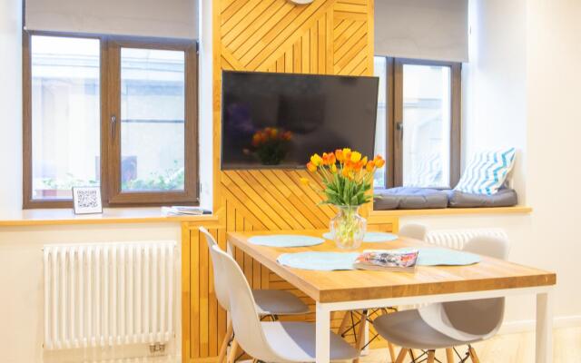 Апартаменты на проспекте Английский 24