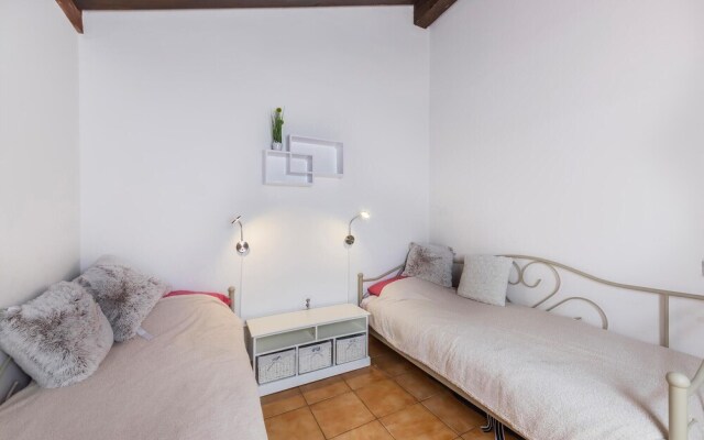 Stunning Home in Cervar Porat With Wifi and 2 Bedrooms