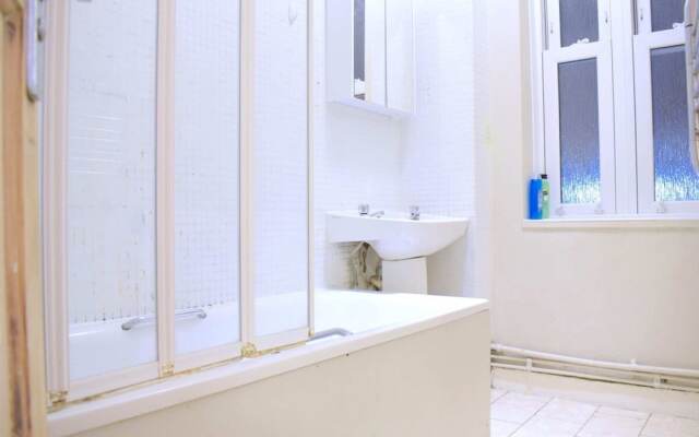 Flat in Bethnal Green