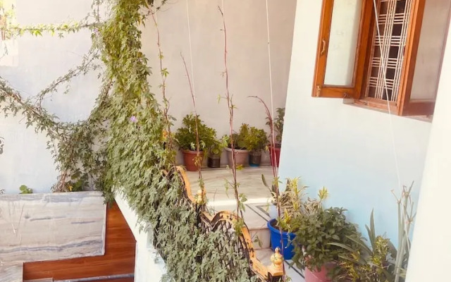 Abu Bunglow Homestay By GRB