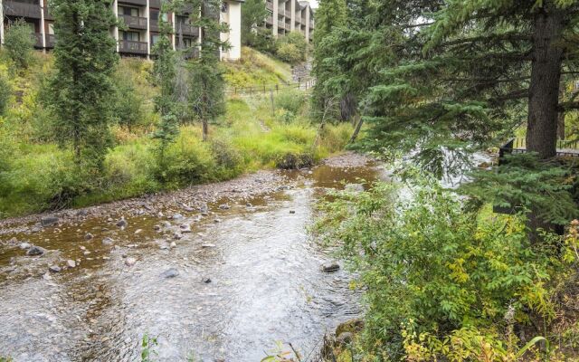 Vail Trails East #10a 3 Bedroom Condo by RedAwning