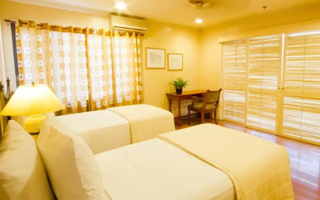 Sophia Suites Residence Hotel