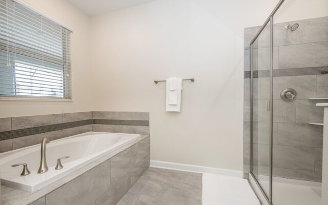 1675 Moonvalley Drive