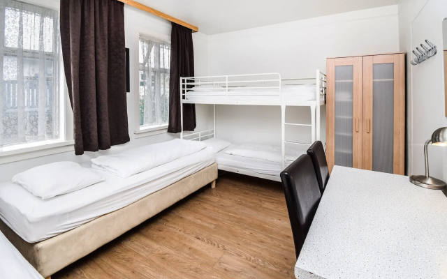 Guesthouse Aurora