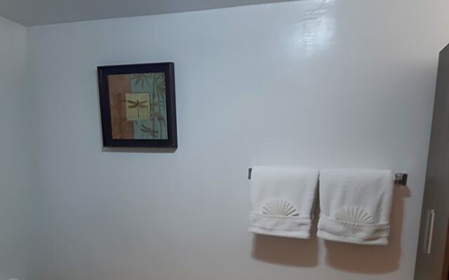 #7 Beach Front Private Room