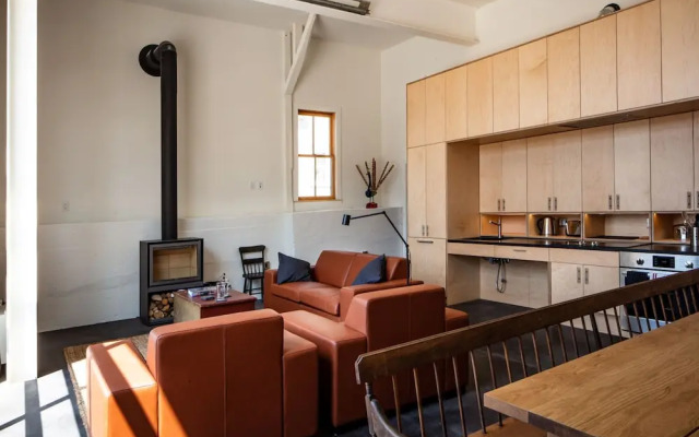 B2 Lofts