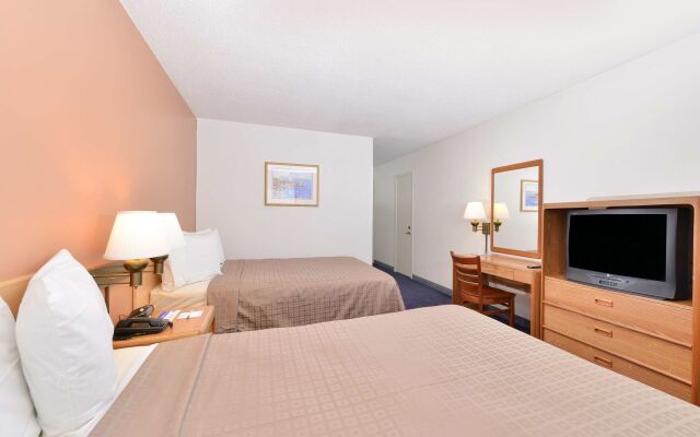 Americas Best Value Inn Austinburg