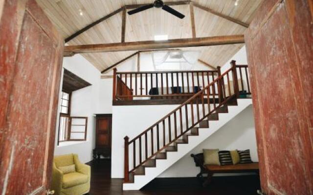 Villa 32 Middle Street