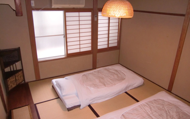 Sanjo Karasuma no Yado Suzuran