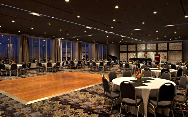 Delta Hotels by Marriott Edmonton South Conference Centre