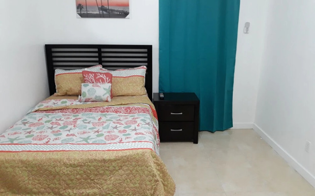 Bell At The Airport Suites Adults Only ( Free Airport Transportation)