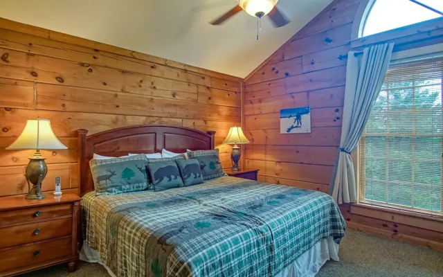 Loggers Run #8: 5 Bedrooms, 3.5 Baths