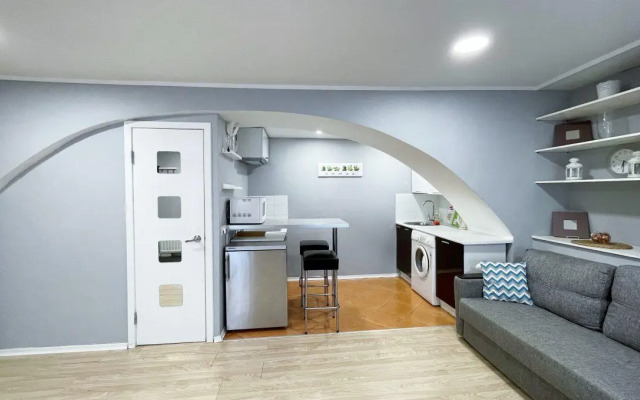 СуткиСпб на Литейном проспекте 49