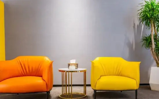 haibenis Hotel (Qingyang Longdong Building Materials Market Branch).