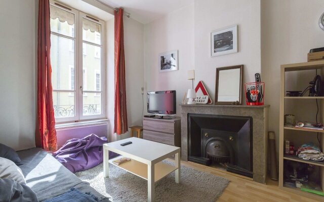 Charming 3 Room Apartment - Lyon