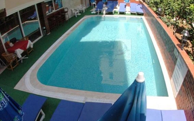 Miss Cleopatra Hotel