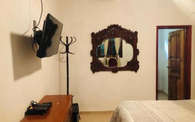 El Capricho by Rotamundos