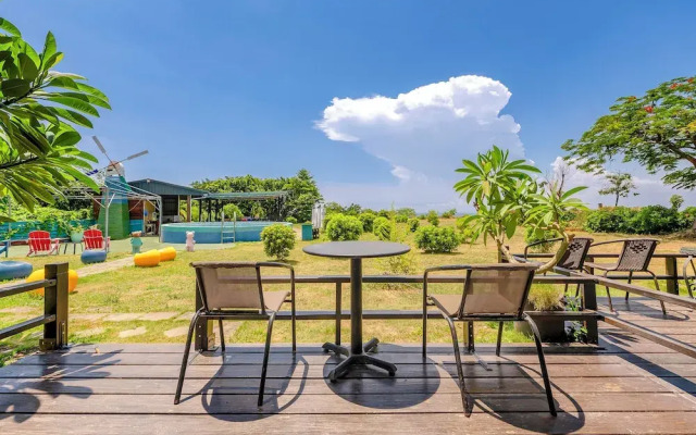 Happiness Ocean View B&B