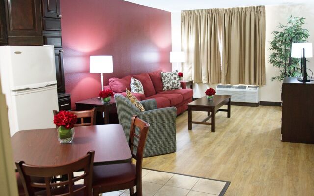 Red Roof Inn & Suites Jacksonville, NC