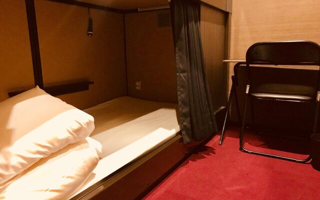 Capusule Hotel Hakodate