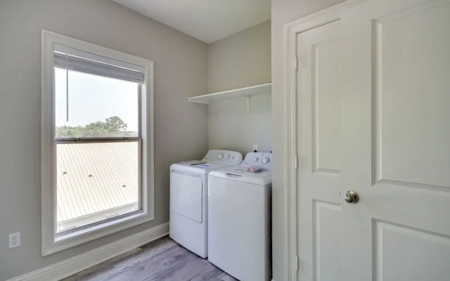Pet-friendly Vacation Rental in Biloxi Near Beach!