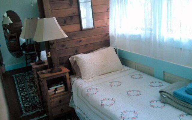 Maureen's Bed & Breakfast