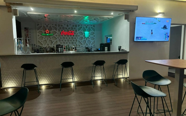DAOS Suites Terrace Marbella