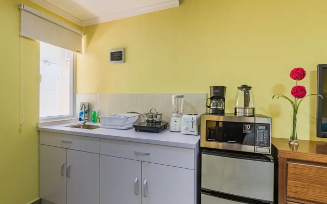 Rooi Santo Apartments