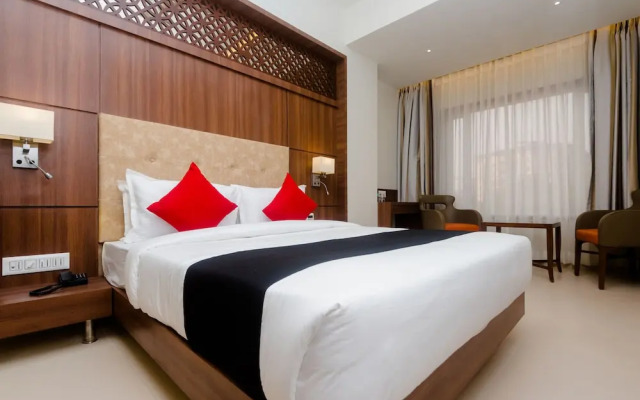 Capital O 28004 Hotel Mathoshree
