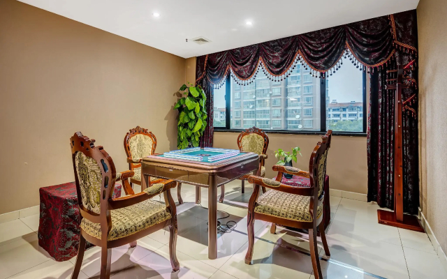 Rezen Hotel Fortune Jiaxing