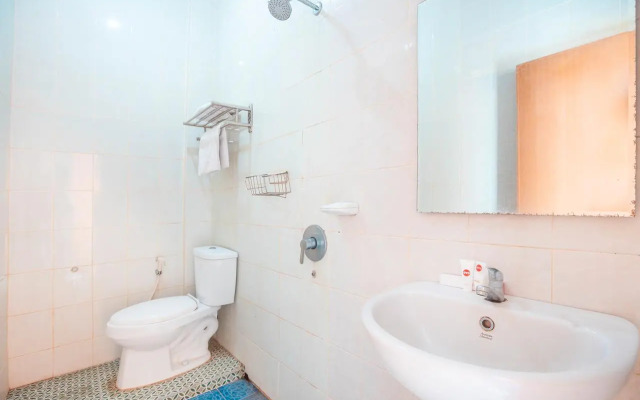 OYO 665 Namora Residence Near Olahraga Nasional Hospital