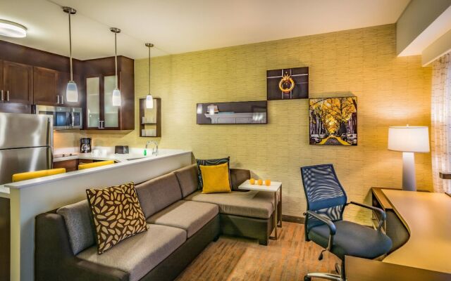 Residence Inn by Marriott Savannah Airport