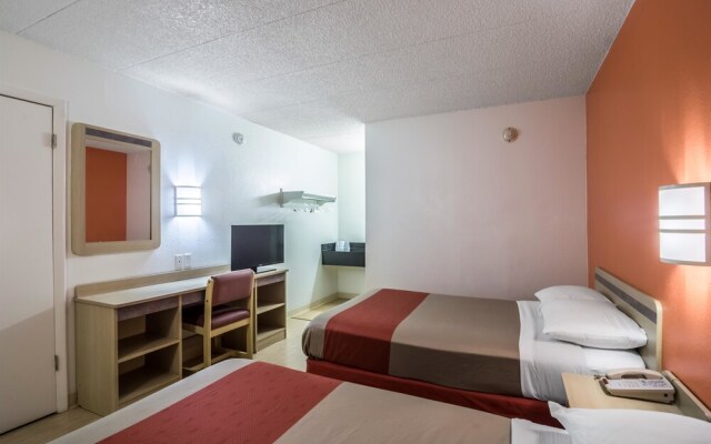 Motel 6 Chicago Southwest - Aurora