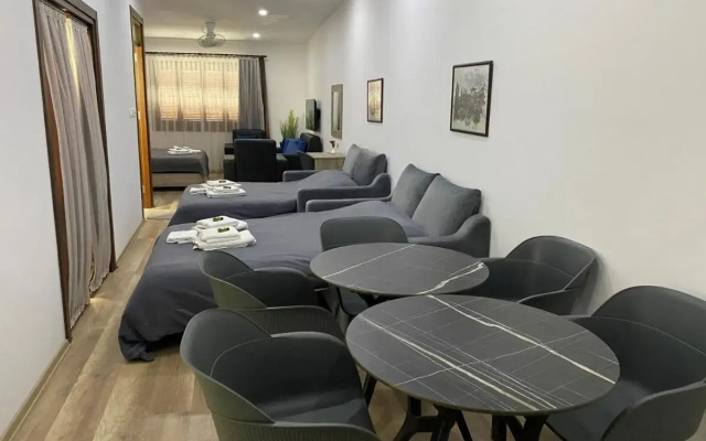 Old Stone Boutique Hotel