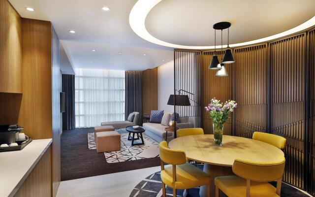 Double Tree by Hilton Dubai Business Bay Hotel