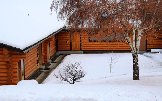 Cariboo Lodge