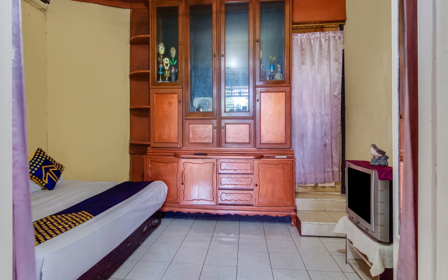 SPOT ON 90060 Jq Homestay Syariah