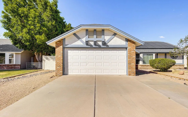 Southwest Getaway w/ Fenced Yard in Chandler!