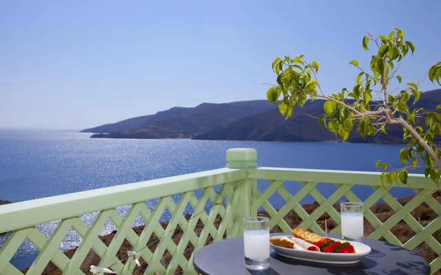 Tholaria Boutique Hotel