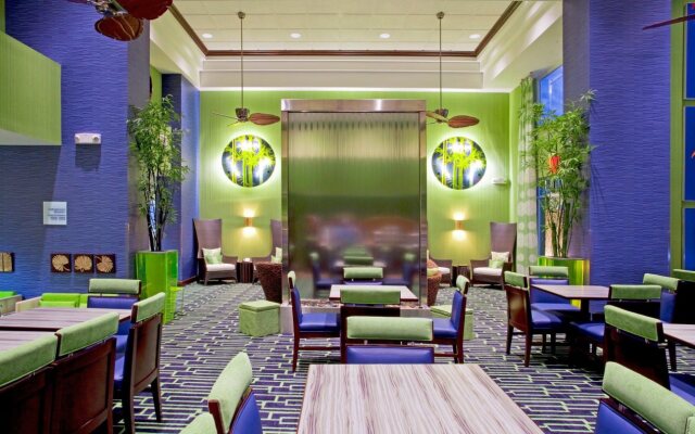 Holiday Inn Express Hotel & Suites Orlando - Apopka, an IHG Hotel