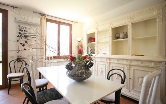 Residenza Revolution Tiziana