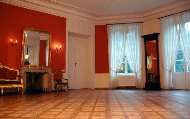 Pałac Racot